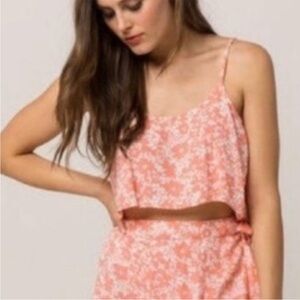 Sky and Sparrow Coral Floral Crop Tank Top